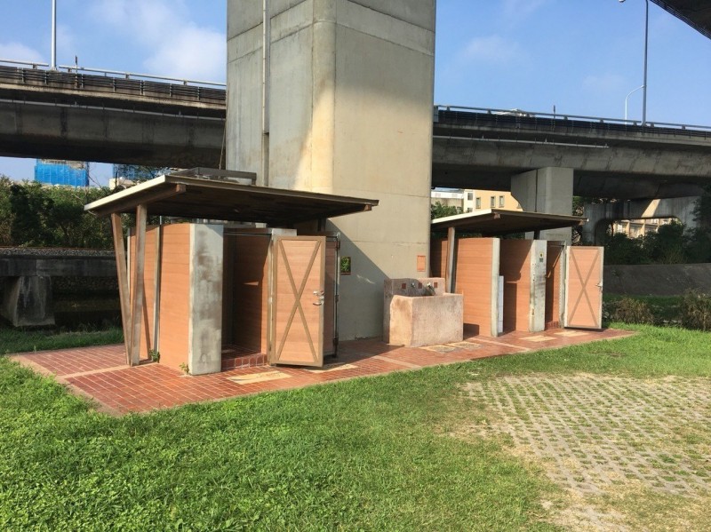 竹東生態河濱公園廁所不足 竹縣府會勘決定再蓋一座