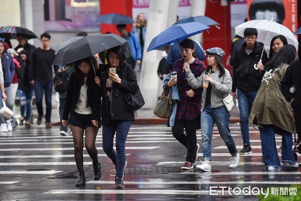強度直逼冷氣團「急凍13°C」最冷時間曝　北台灣雨還要下一周